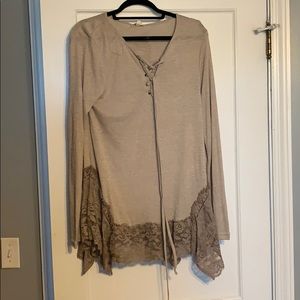 Long sleeve front tie shirt